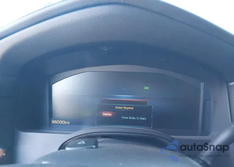 2015 Cadillac Escalade Luxury z USA, uszkodzony, nr VIN 1GYS3BKJ2FR227013